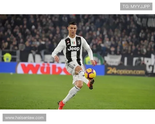 C罗精彩表现数据分析8射4正传射门得分失点中框关键传球评分70